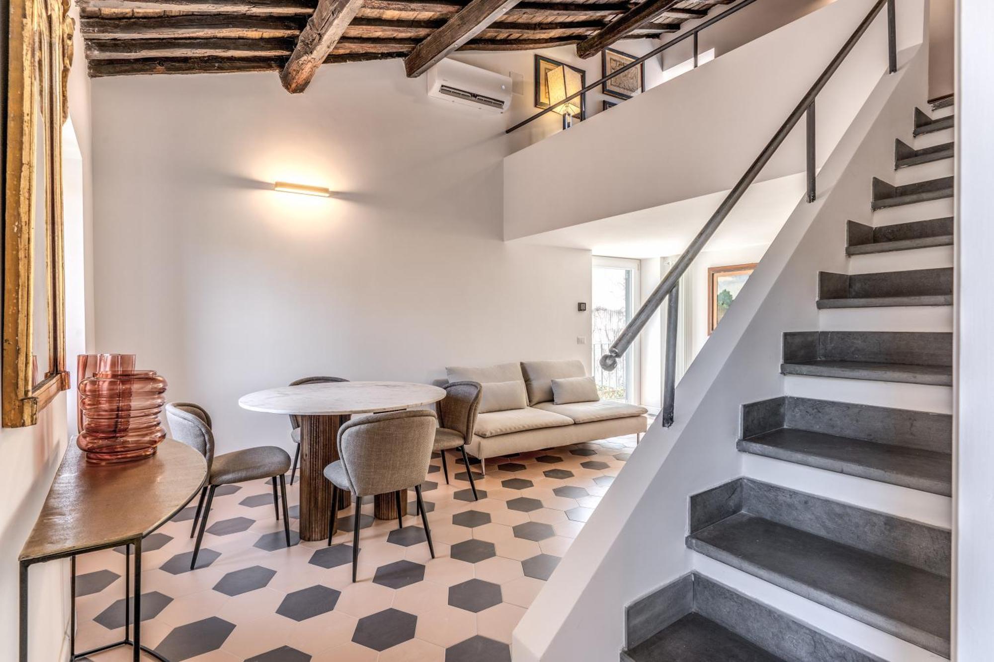 Apartment Cisterna 8 Rome