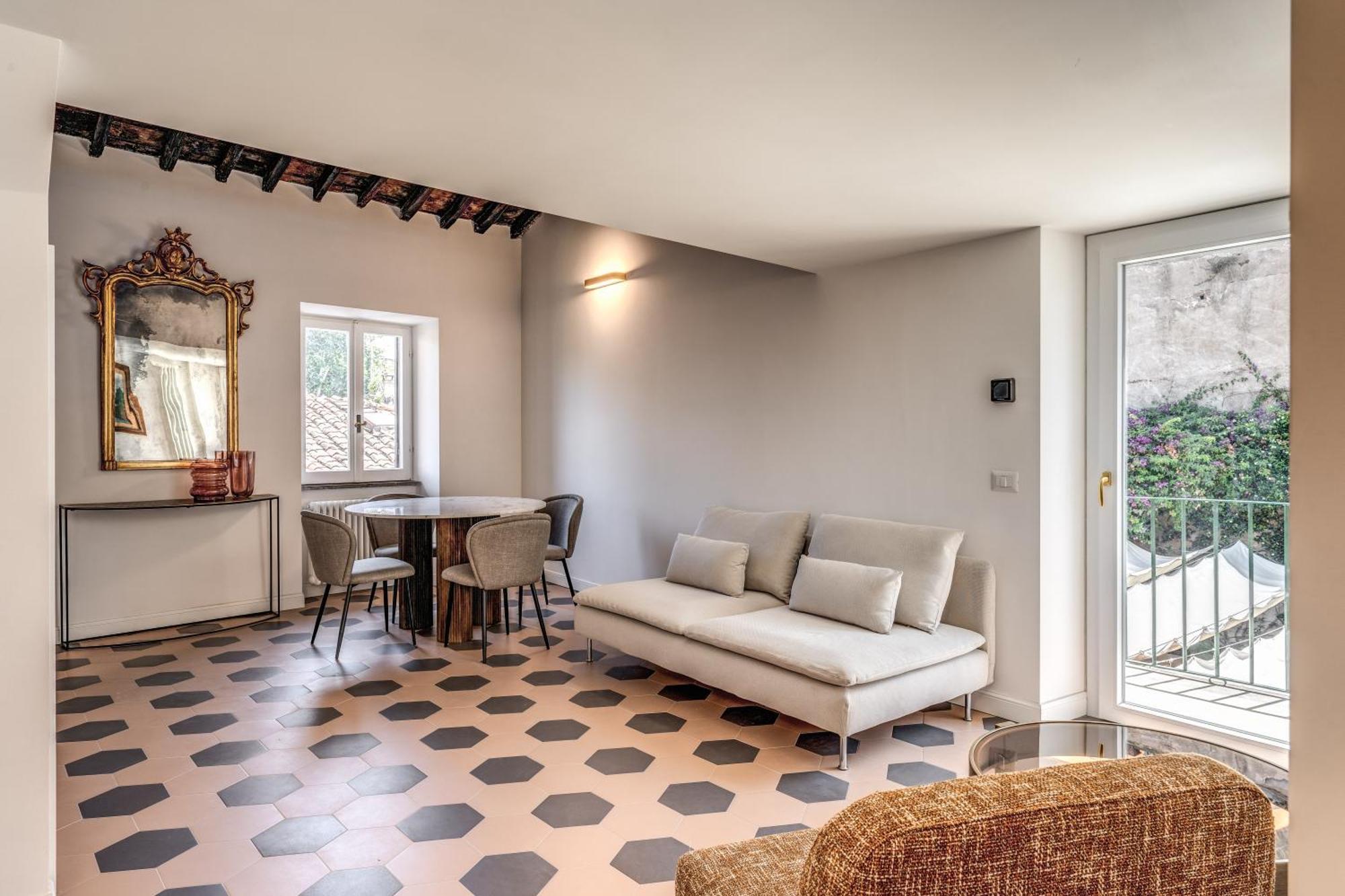Cisterna 8 Rome