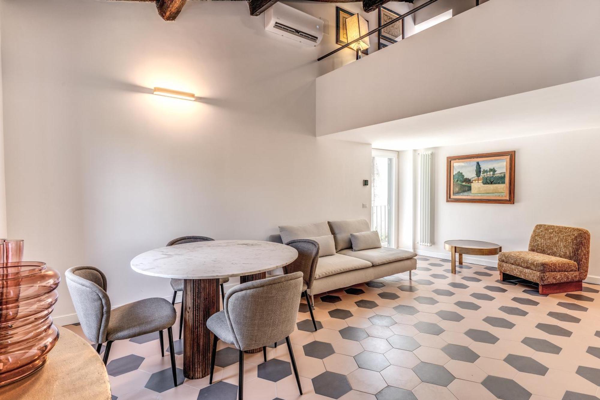 Cisterna 8 Rome